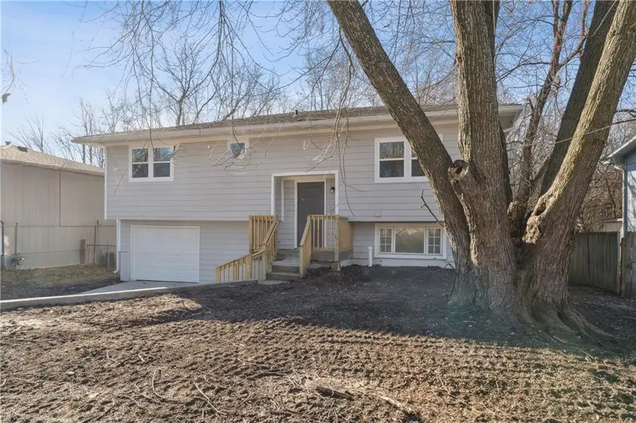 309 W Mcdonald Street, Edgerton, KS 66021 - #3