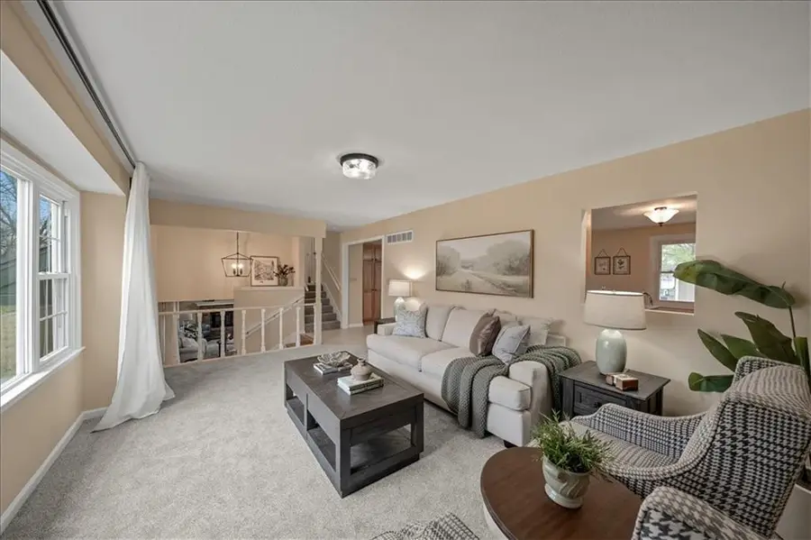 12311 W 67th Terrace, Shawnee, KS 66216 - #3