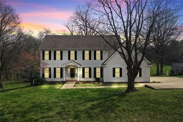 19769 Walden Oaks N/a, Country Club, MO 64505