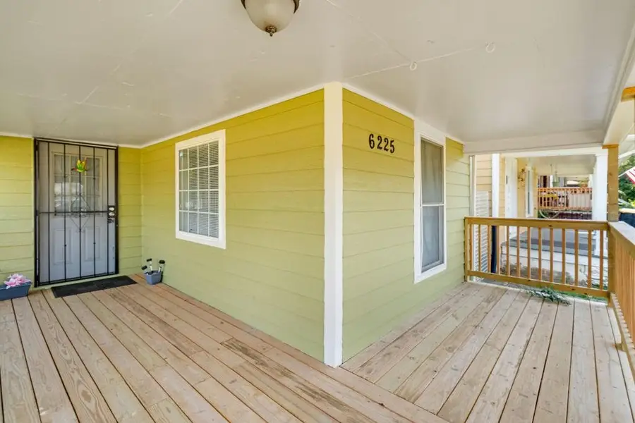 6225 E 10th And 6227 Street, Kansas City, MO 64126 - #3