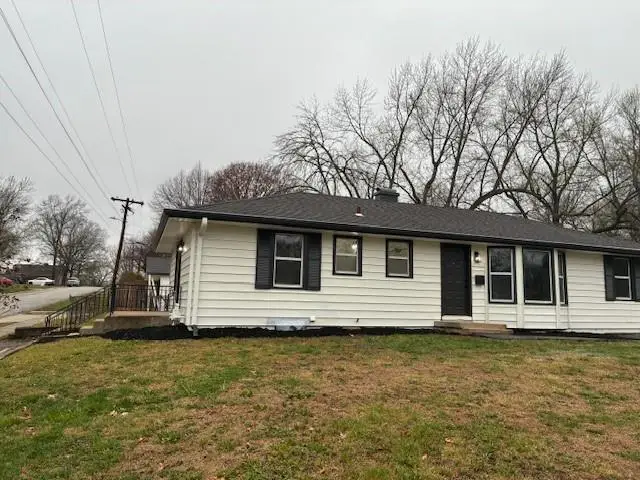 13628 Applewood Drive, Grandview, MO 64030 - #3