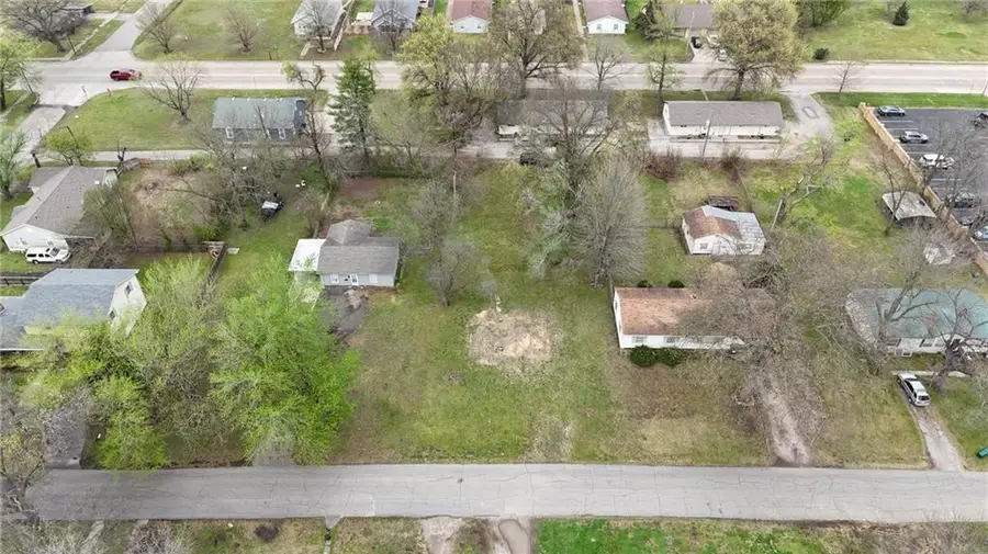 509 E Monroe Street, Pittsburg, KS 66762 - #3