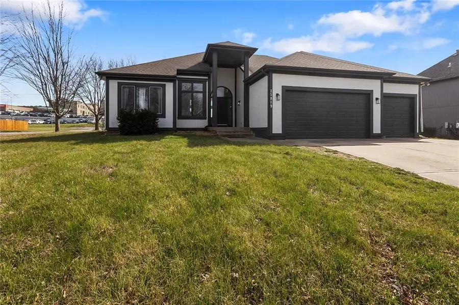 15919 E 78th Street, Kansas City, MO 64139 - #2