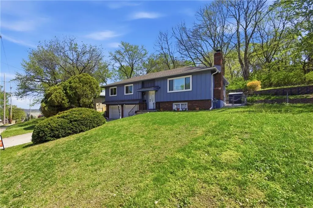 1619 Woodland Boulevard, Kansas City, KS 66106 - #1