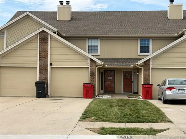 519 NE 6th Street #B, Blue Springs, MO 64014