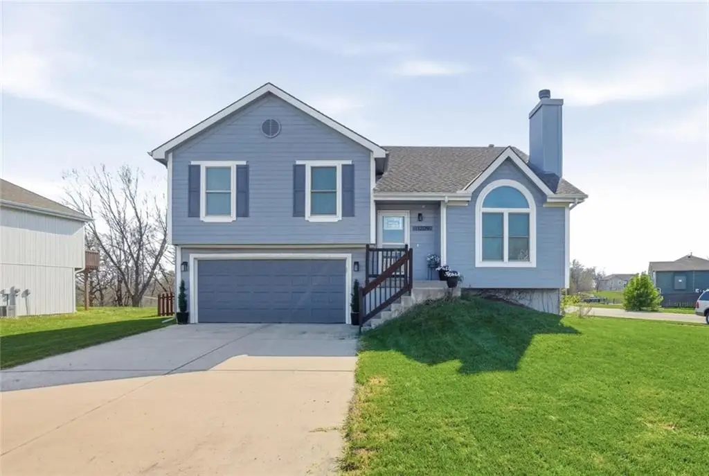 11209 N Ditman Avenue, Kansas City, MO 64157 - #1