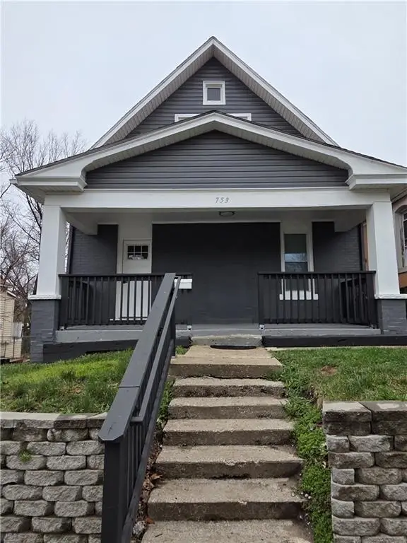 753 Simpson Avenue, Kansas City, KS 66101
