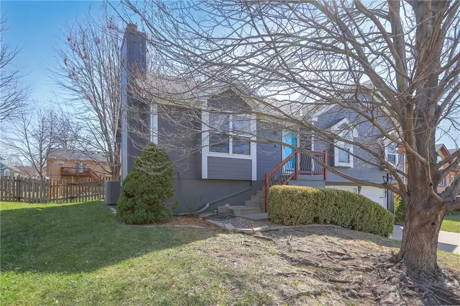 1229 Applewood Street, Lees Summit, MO 64086 - #3