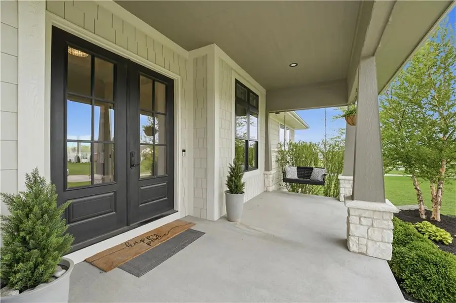 15046 S Canton Street, Gardner, KS 66030 - #2