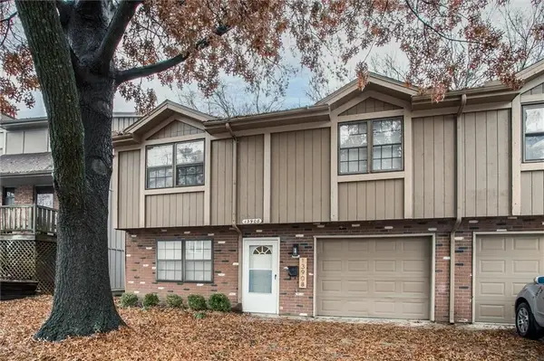 13908 Dundee Circle, Grandview, MO 64030