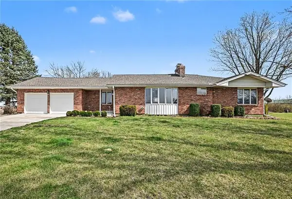 6409 Clinton County Line Road, Trimble, MO 64492