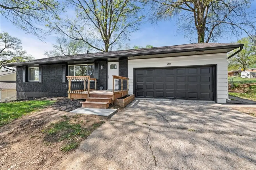 6408 N Central Street, Gladstone, MO 64118 - #2