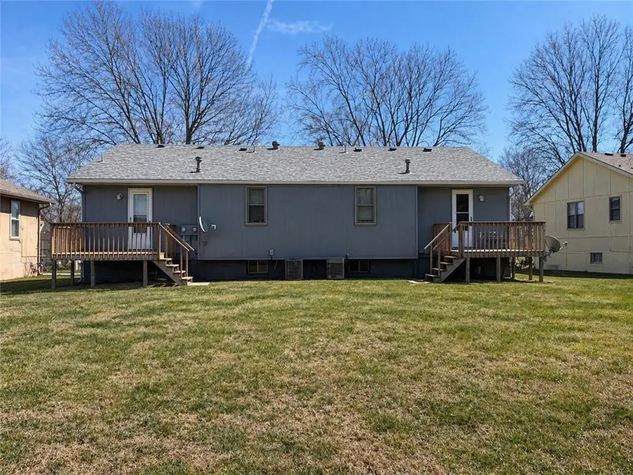 2313 & 2315 SW 6th Street, Blue Springs, MO 64014 - #2