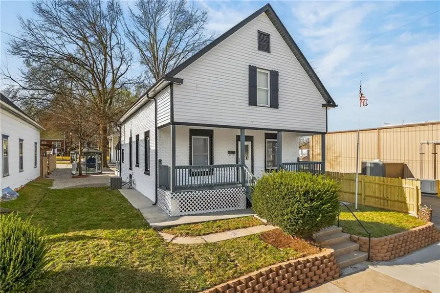 11209 Chicago Avenue, Sugar Creek, MO 64054 - #3