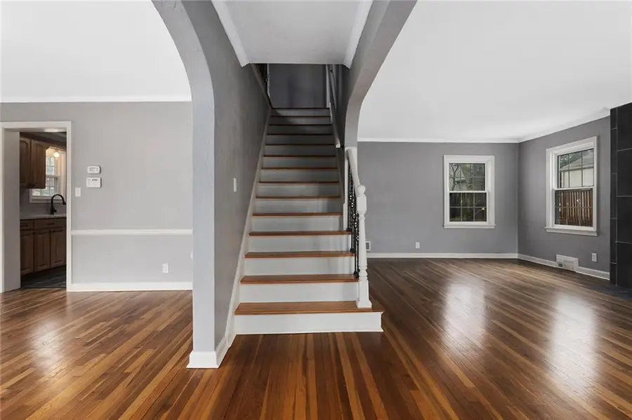 7339 Holmes Road, Kansas City, MO 64111 - #3