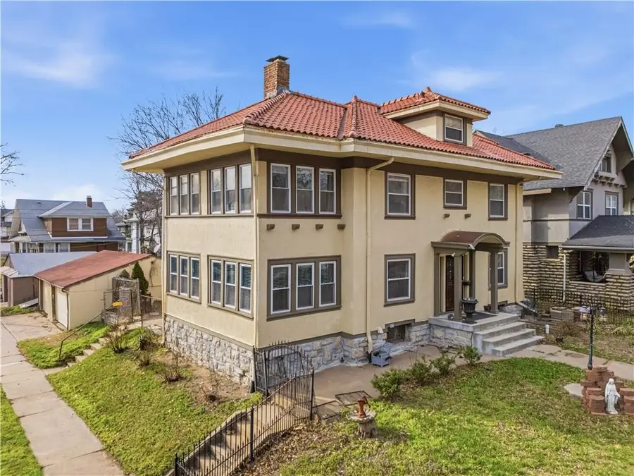 3346 Benton Boulevard, Kansas City, MO 64128 - #2