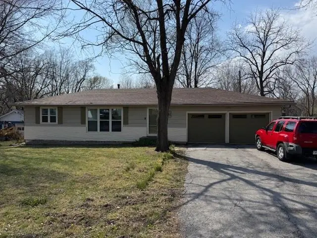 11030 N Charlotte Street, Kansas City, MO 64155 - #1