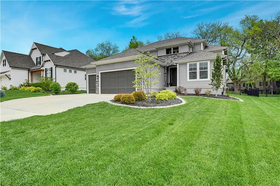9149 Green Road, Lenexa, KS 66227 - #2