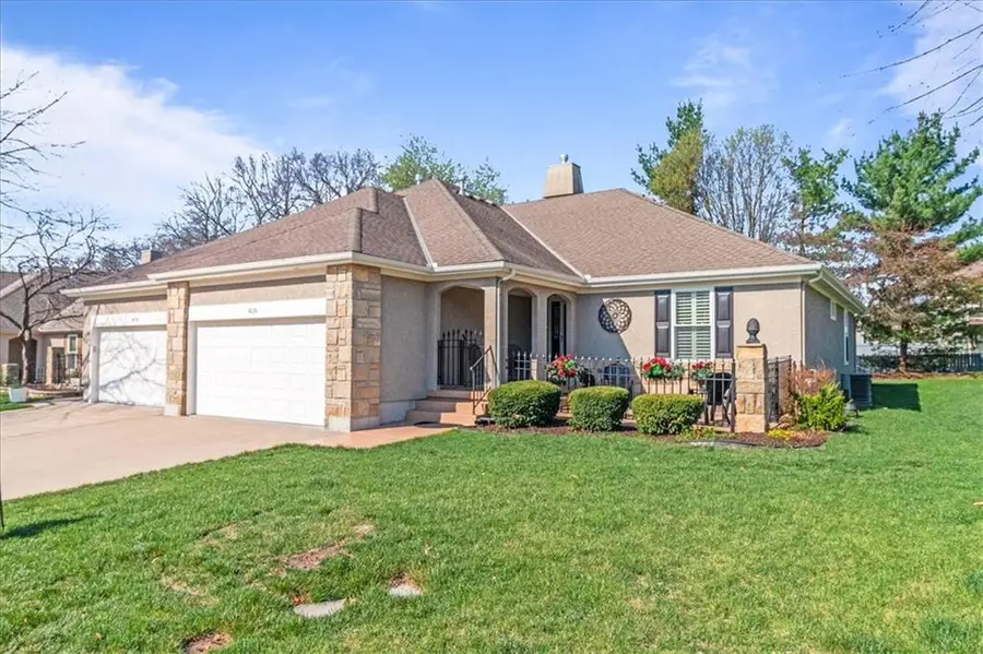 4116 SW Minnesota Drive, Lees Summit, MO 64082 - #2