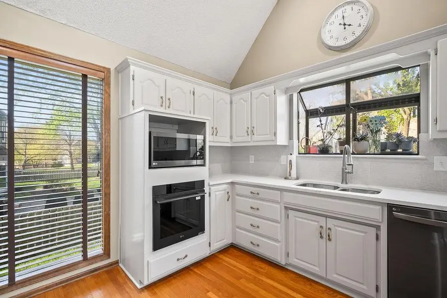 11505 Grant Drive, Overland Park, KS 66210 - #3