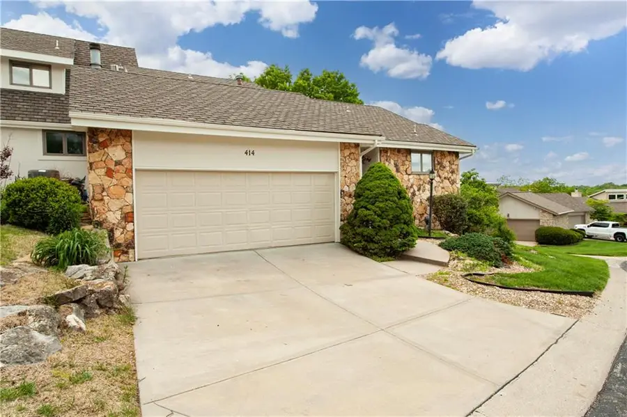 414 NE Point Drive, Lees Summit, MO 64064 - #2