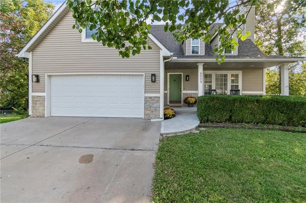 6009 Walnut Cove, Trimble, MO 64492 - #1