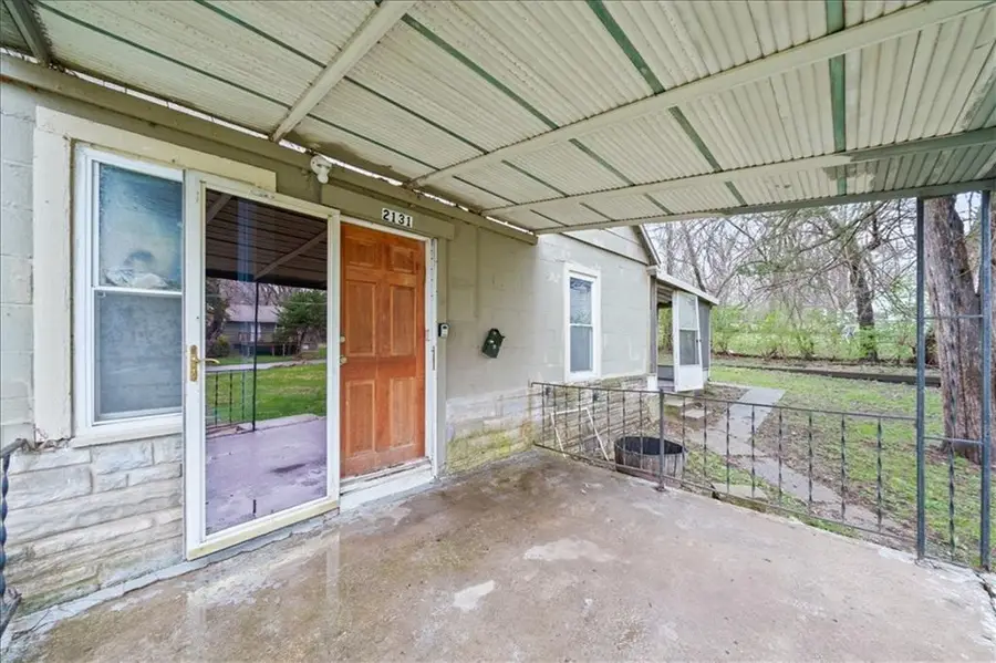 2131 E 81st Street, Kansas City, MO 64132 - #3