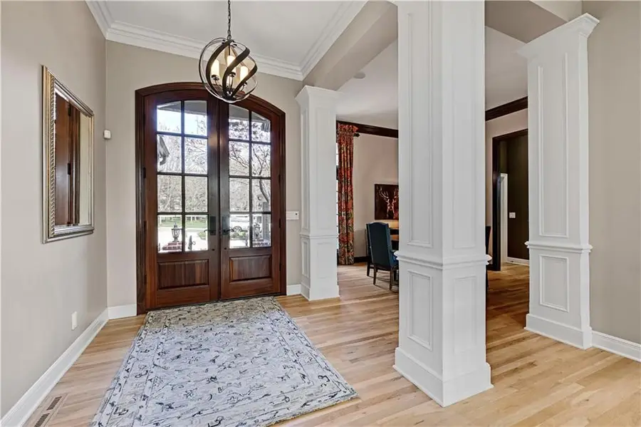 15212 Linden Street, Leawood, KS 66224 - #3