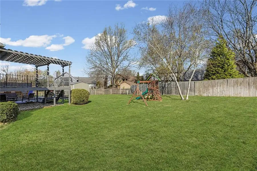 15016 W 124th Street, Olathe, KS 66062 - #3