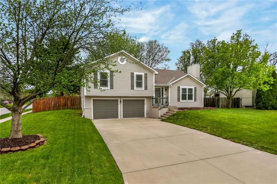 1600 NE Whitestone Drive, Lees Summit, MO 64086 - #3