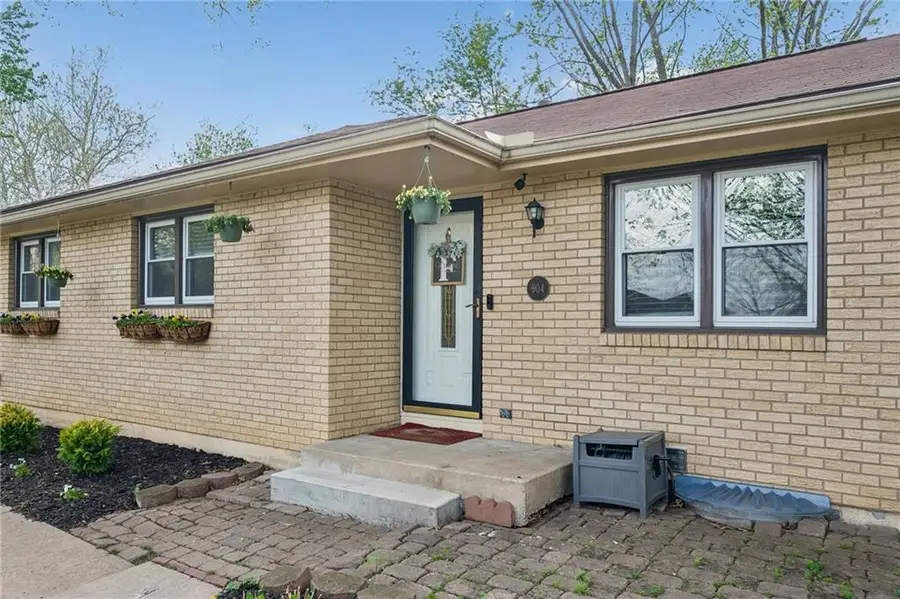 904 Ridgeway Drive, Liberty, MO 64068 - #2