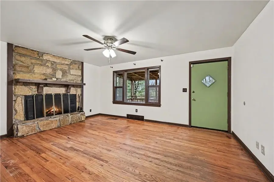 5015 N Chelsea Avenue, Kansas City, MO 64119 - #2