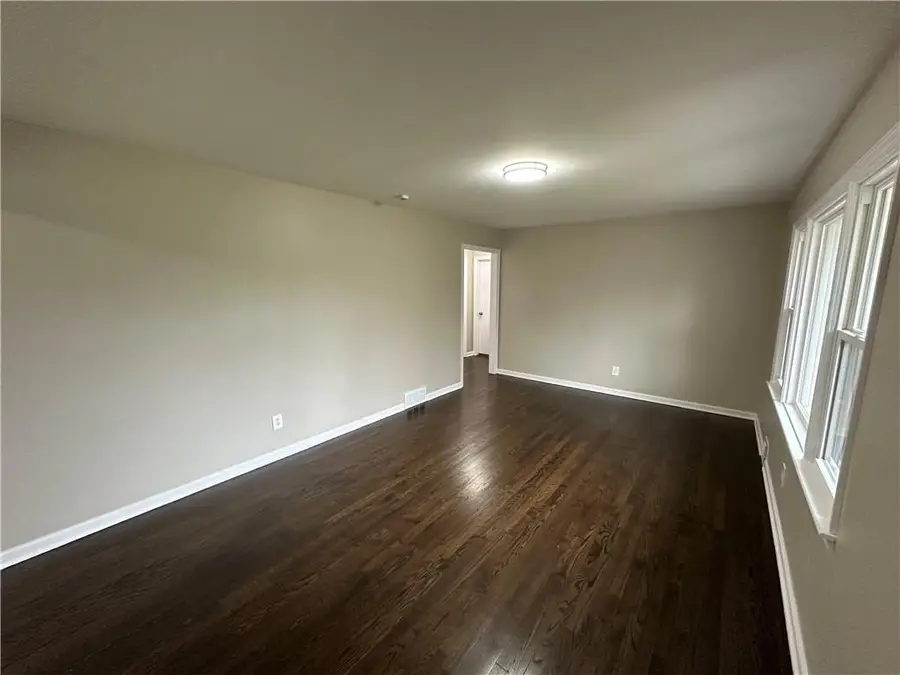 8049 Kessler Street, Overland Park, KS 66204 - #3