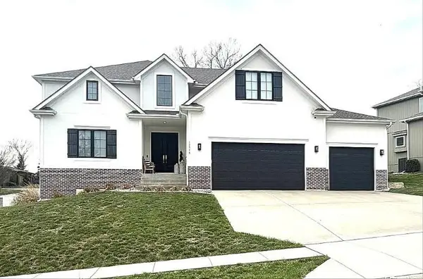 12548 Grand Court, Kansas City, MO 64145