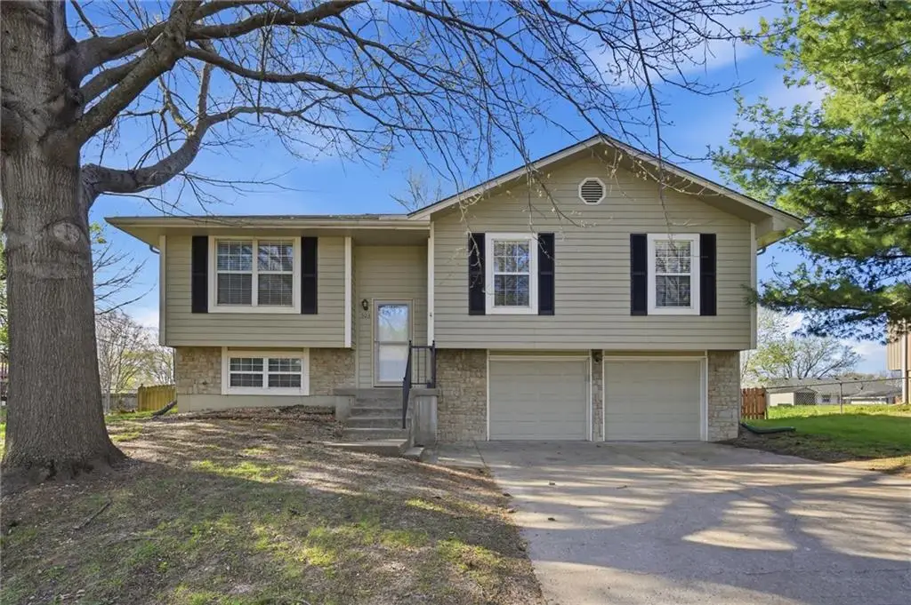 503 Broadway Street, Grain Valley, MO 64029 - #1