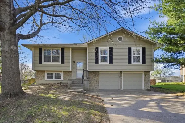 503 Broadway Street, Grain Valley, MO 64029