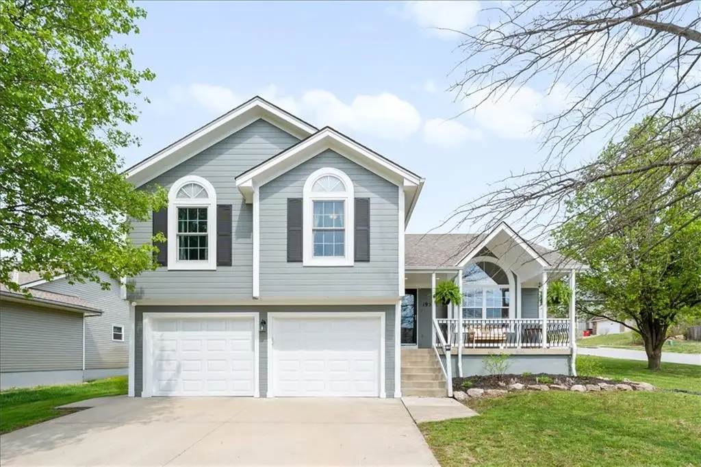 19512 E 9th Street S, Independence, MO 64056 - #1