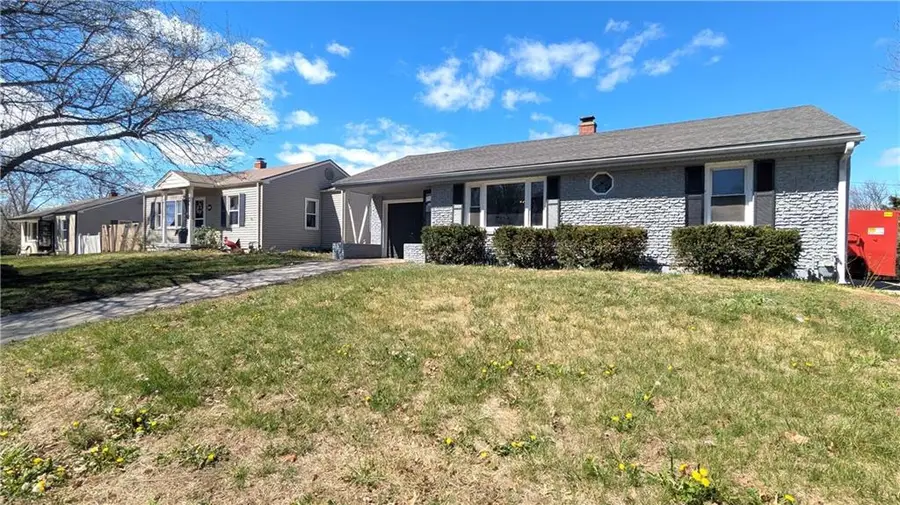 10504 E 25th Terrace, Independence, MO 64052 - #2