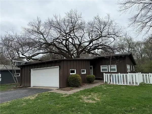 5607 W 75th Terrace, Prairie Village, KS 66208