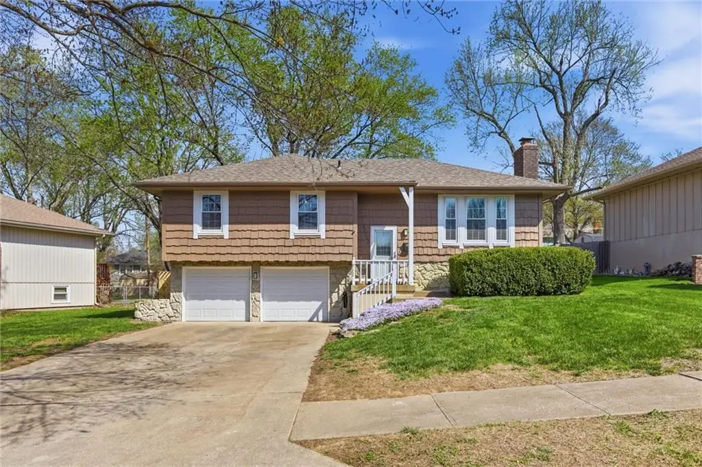 12006 E 58th Street, Kansas City, MO 64133 - #1