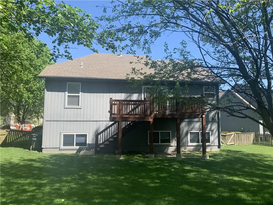 16385 W 156th Terrace, Olathe, KS 66062 - #2