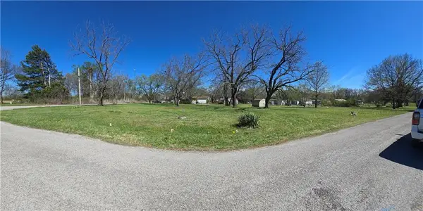 102 Sycamore Street, Pleasanton, KS 66075