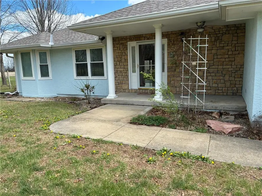 7211 S Arnett Road, Grain Valley, MO 64029 - #2