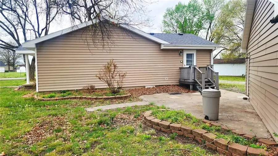 301 E Walnut Street, Weir, KS 66781 - #3