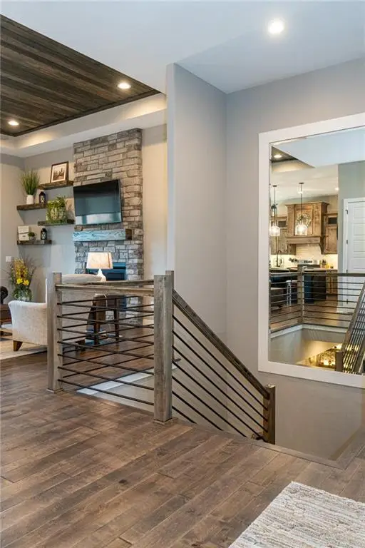 8777 Greeley Street, Lenexa, KS 66227 - #3