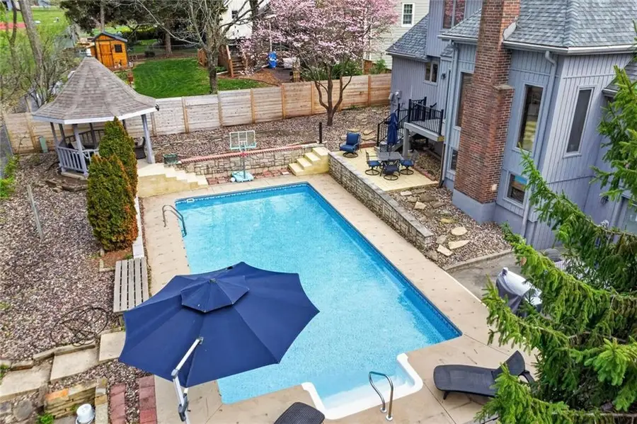 12914 W 69th Street, Shawnee, KS 66216 - #3