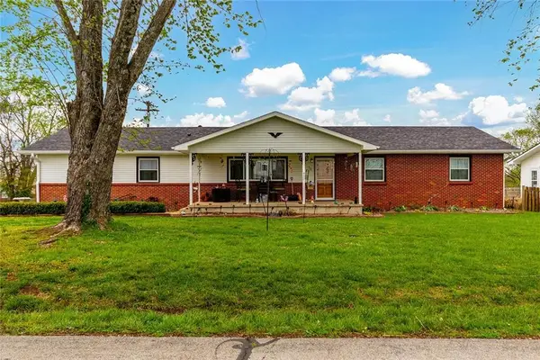 927 Pinnacle Street, Warsaw, MO 65355