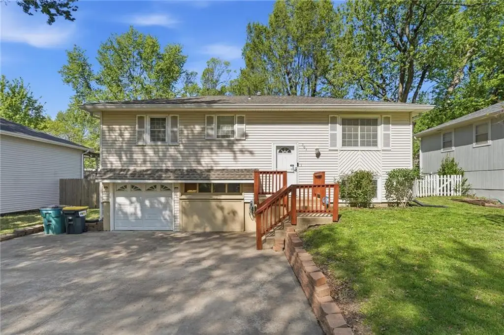 305 S Franklin Street, Spring Hill, KS 66083 - #1