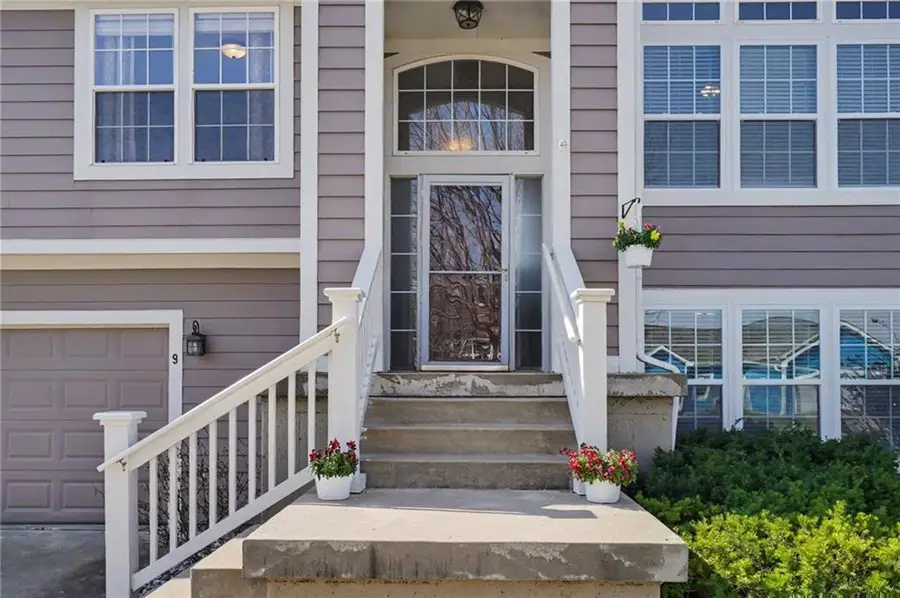 9 Westwood Circle, Ottawa, KS 66067 - #3