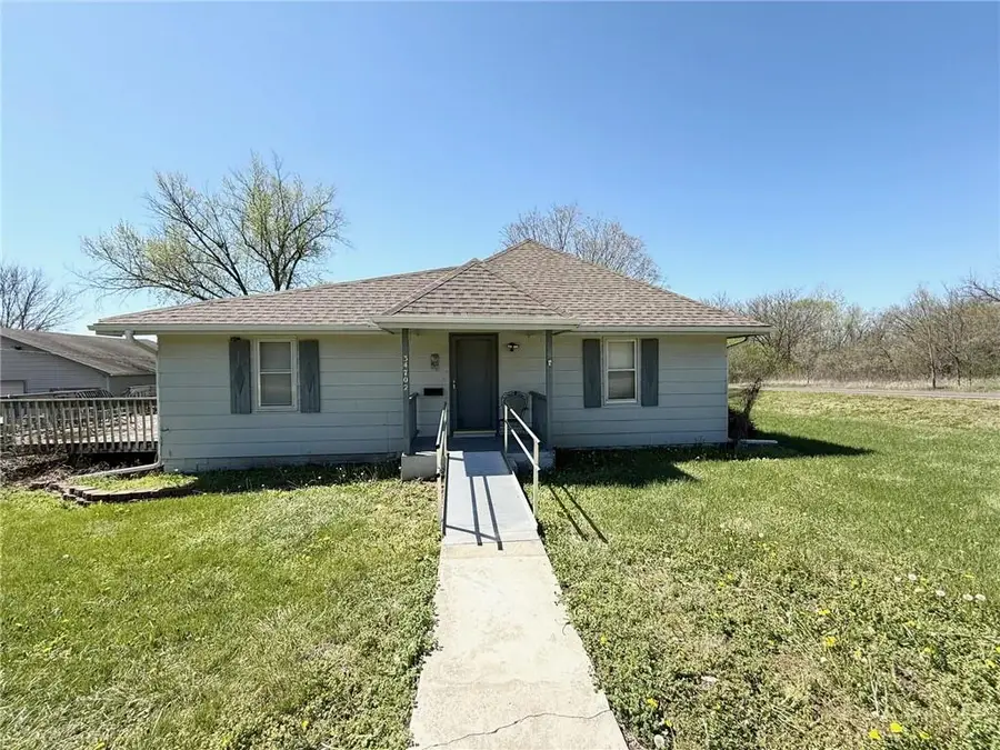 34702 S Ford Road, Archie, MO 64725 - #2